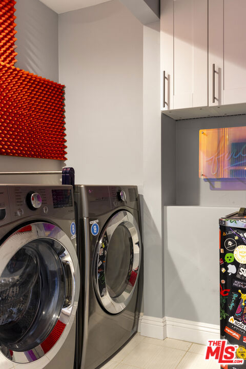 1230 Silvius Avenue, San Pedro CA: https://media.crmls.org/mediaz/9213d6ce-6703-47e9-99fb-2235db61b7ae.jpg