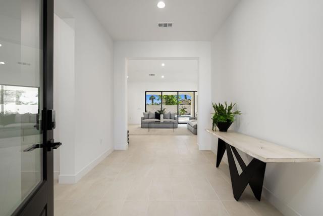 57540 Cherrywood Place, La Quinta CA: https://media.crmls.org/mediaz/9214121f-6594-4434-8f54-8e7d8f309b27.jpg