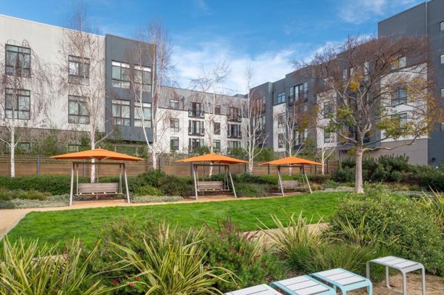 373 Derby Avenue, San Mateo CA: https://media.crmls.org/mediaz/92149b2e-8561-4353-889e-68161ef62cf8.jpg