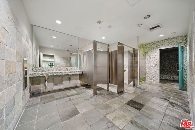 3223 W 6th Street, Los Angeles CA: https://media.crmls.org/mediaz/92157a36-0eaf-4df9-9fac-1697e0f6888a.jpg