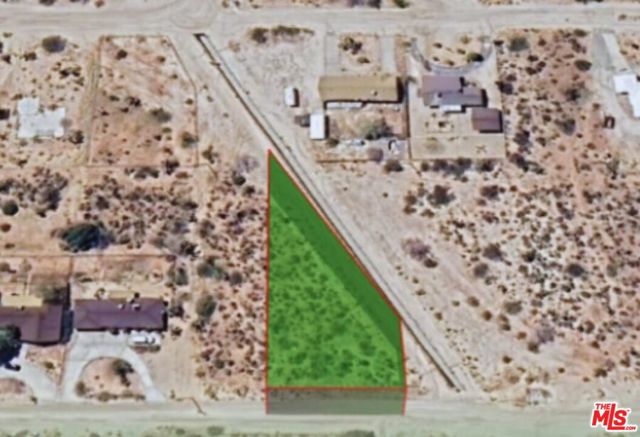 0 Sierra Way, Yucca Valley CA: https://media.crmls.org/mediaz/9216a095-3929-4219-852c-3f0e135c43f4.jpg