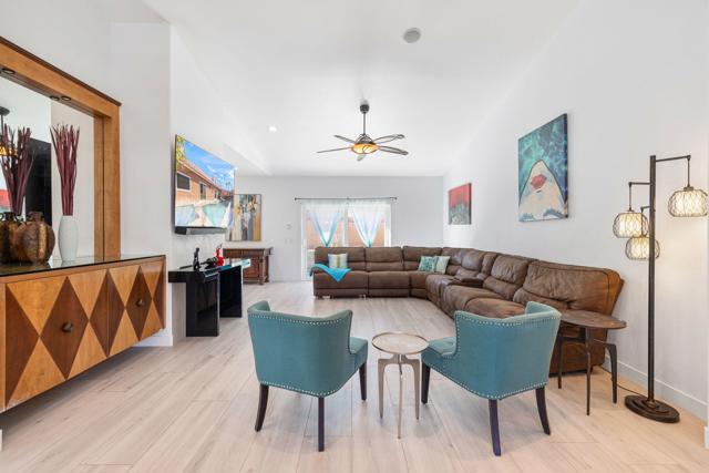 Image 7 of 48 For 43875 Milan Court