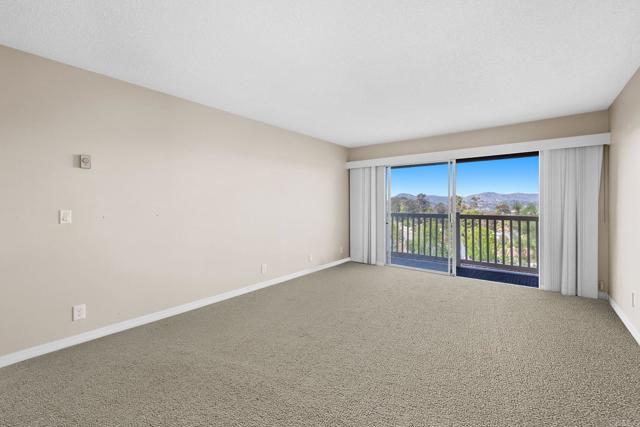 1866 Forestdale Drive, Encinitas CA: https://media.crmls.org/mediaz/9218257d-7ef5-48d2-b956-09dab6e55dbf.jpg