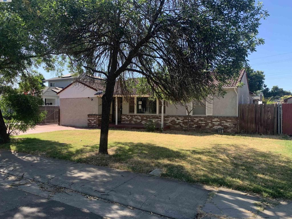 1526 W Monterey Ave