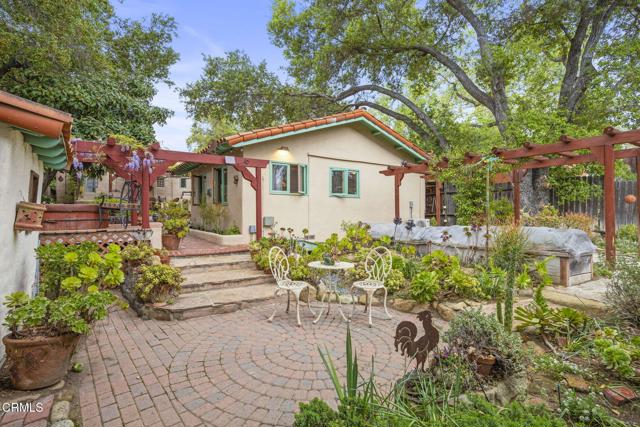 308 Topa Topa Drive, Ojai CA: https://media.crmls.org/mediaz/92196d00-f7fd-45cb-b684-30151dae7998.jpg