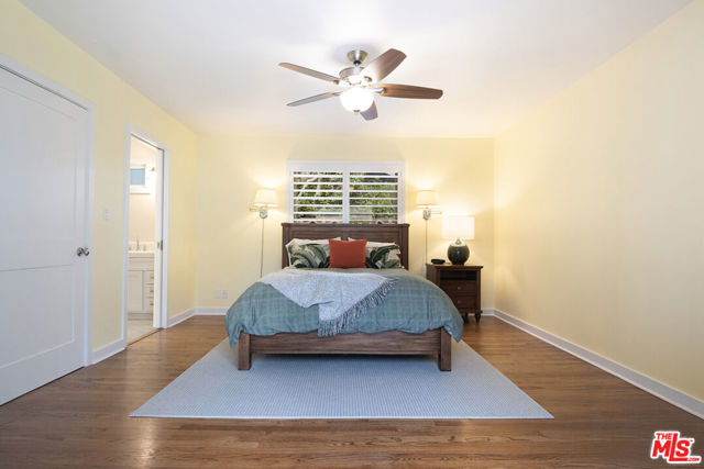 12954 Otsego Street, Sherman Oaks CA: https://media.crmls.org/mediaz/921a78fd-76fa-464e-a32c-01ed6b501f1f.jpg