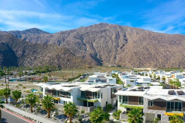 798 Obsidian Loop E, Palm Springs, CA 92264