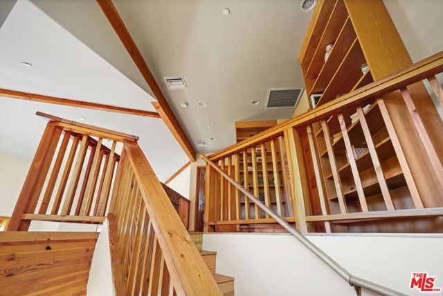 774 Old Topanga Canyon Road, Topanga CA: https://media.crmls.org/mediaz/921ad632-d1b6-499f-a964-0e9f278c0f77.jpg