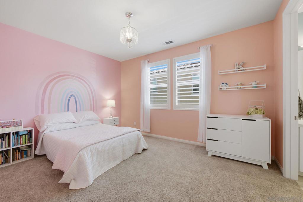 716 Thorntree Ct - photo 15