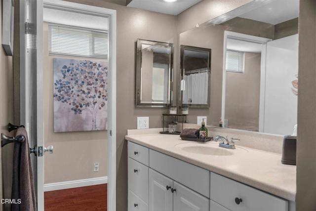 Detail Gallery Image 25 of 36 For 1352 Morrow Cir, Thousand Oaks,  CA 91362 - 3 Beds | 2/1 Baths