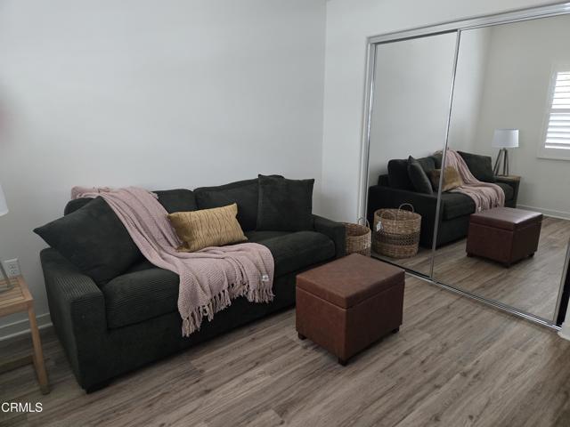 Detail Gallery Image 4 of 8 For 307 N F St #102,  Oxnard,  CA 93030 - 2 Beds | 2 Baths