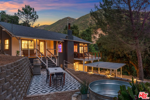 17832 Little Tujunga Canyon Road, Santa Clarita CA: https://media.crmls.org/mediaz/921d89d3-002b-4d3d-a4a3-89cdbcc815fc.jpg