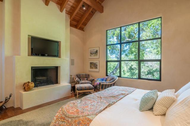 5441 Quail Meadows Drive, Carmel CA: https://media.crmls.org/mediaz/921fa99f-11b0-4152-83c7-b764f03f9b26.jpg