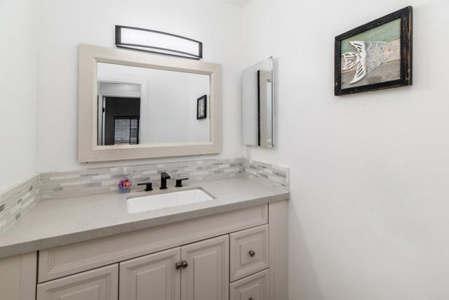 Detail Gallery Image 12 of 31 For 7335 Alicante Rd #C,  Carlsbad,  CA 92009 - 1 Beds | 1/1 Baths