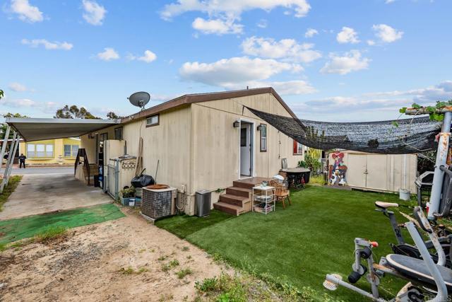 Detail Gallery Image 18 of 37 For 1011 Beyer Way #26,  San Diego,  CA 92154 - 3 Beds | 2 Baths