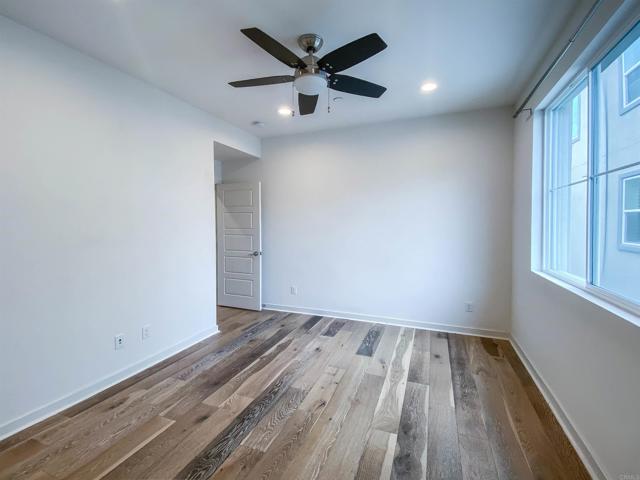 Image 18 of 41 For 2206 Element Way