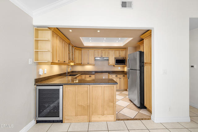 Detail Gallery Image 4 of 25 For 562 Holly Ave, Oxnard,  CA 93036 - 3 Beds | 2 Baths