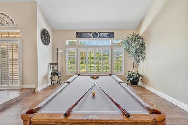 120 Tierra Del Sol, Hollister CA: https://media.crmls.org/mediaz/9221c2ea-242b-473f-978a-3ceab8e67bd5.jpg