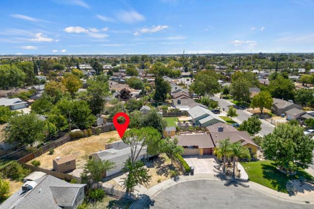 7541 19th Street, Sacramento CA: https://media.crmls.org/mediaz/92227309-a553-4276-97f9-c7531308b0fe.jpg