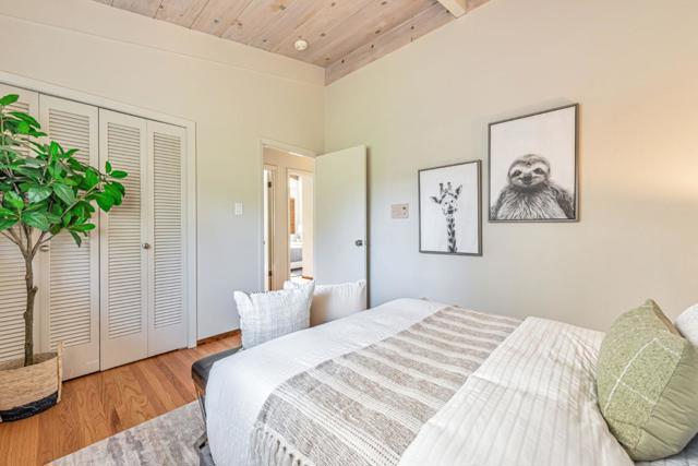 1620 Notre Dame Avenue, Belmont CA: https://media.crmls.org/mediaz/9224184f-b78b-4a94-99e4-8a9d19006197.jpg