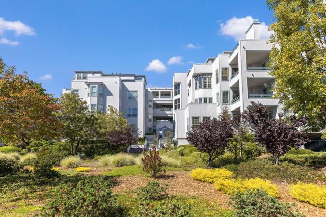 740 Promontory Point, Foster City CA: https://media.crmls.org/mediaz/92247c0c-5d7f-4e8d-be91-75d79580f40b.jpg
