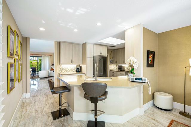 1 Briarcliff Court, Rancho Mirage CA: https://media.crmls.org/mediaz/92260741-ad2a-4735-bf82-8fc404aa17fb.jpg