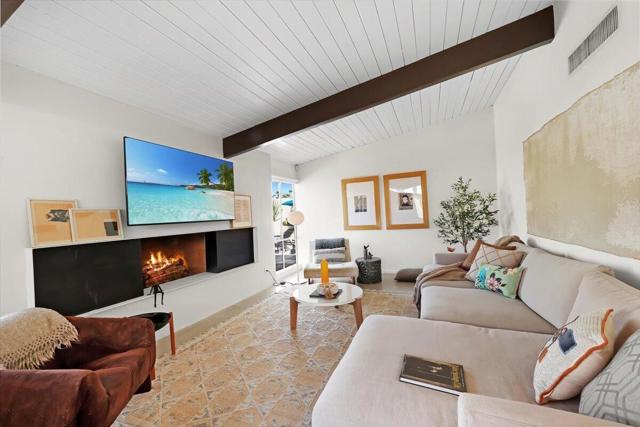 408 E Glen Circle N, Palm Springs, CA 92262