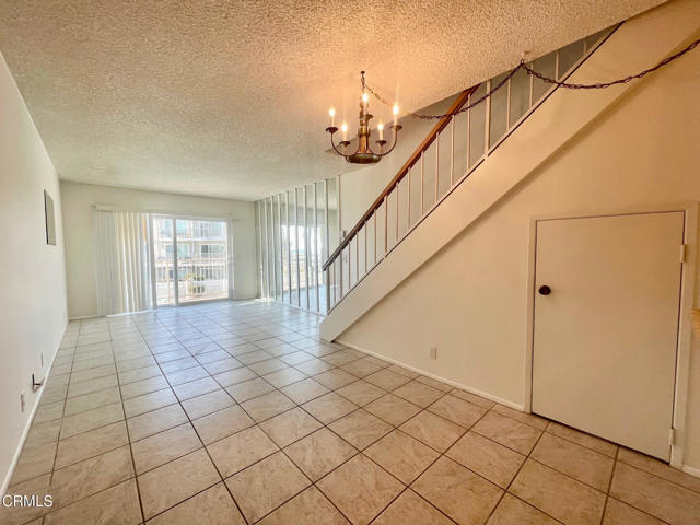 Detail Gallery Image 8 of 33 For 328 E Surfside Dr, Port Hueneme,  CA 93041 - 2 Beds | 1/1 Baths