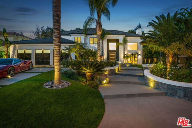Photo of 25879 Chalmers Place, Calabasas, CA 91302