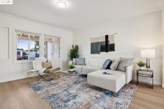 1921 Coalinga Ave, Richmond CA: https://media.crmls.org/mediaz/9228ca23-1ff0-4484-b3af-dfb001cea484.jpg