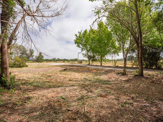 30 Riverside Road, Watsonville CA: https://media.crmls.org/mediaz/9228e27a-2142-48f8-ab9b-8d3d1fbb0632.jpg