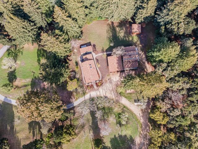 601 Old Hazel Dell Road, Watsonville CA: https://media.crmls.org/mediaz/922ad621-fae0-4481-a5a0-672fe7ec496d.jpg