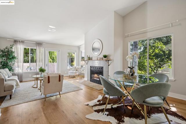96 Bayside Ct, Richmond CA: https://media.crmls.org/mediaz/922b8c99-2d9d-4f4b-afa7-b2fa292d23f7.jpg