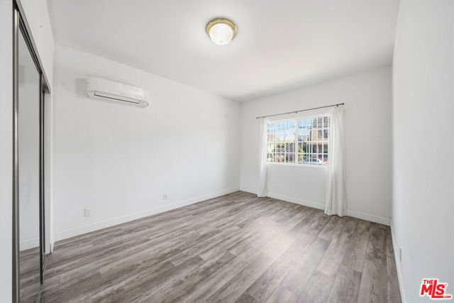 1147 S Westlake Avenue, Los Angeles CA: https://media.crmls.org/mediaz/922b8e48-4a3c-4fff-b38f-0eb582bc41d4.jpg