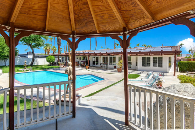 71433 Estellita Drive, Rancho Mirage CA: https://media.crmls.org/mediaz/922bf8e4-2000-4ac0-b3df-175a1b4ed662.jpg