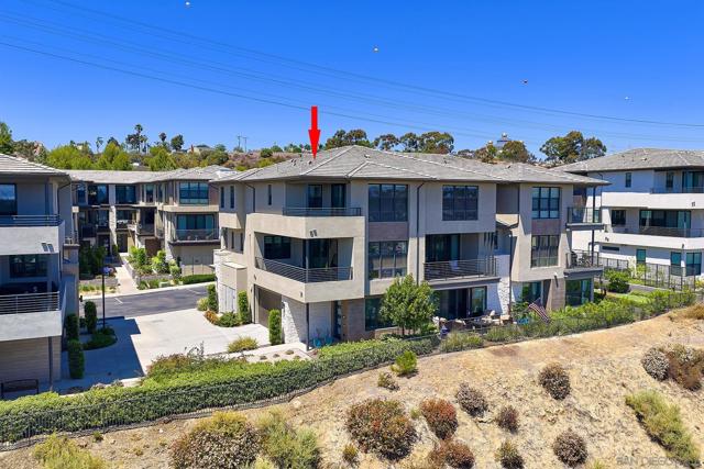 2921 Via Alta Pl, San Diego CA: https://media.crmls.org/mediaz/922c720b-0565-4fc1-94ab-925373d443e3.jpg