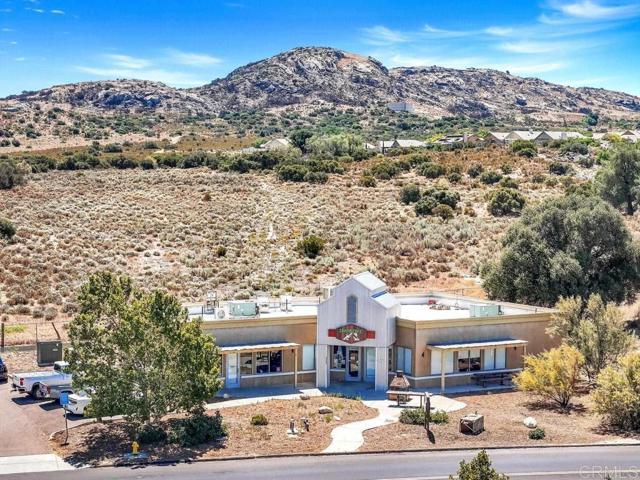 Detail Gallery Image 8 of 49 For 32448 Evening Primrose Trl, Campo,  CA 91906 - 4 Beds | 2 Baths