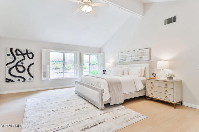 29153 Oakpath Drive, Agoura Hills CA: https://media.crmls.org/mediaz/922ece05-4c6b-4408-9cf8-7edec1c5cebc.jpg
