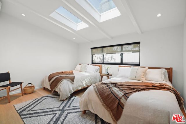 Drew Fenton | 31376 Broad Beach Road Malibu CA | MLS: 7275796