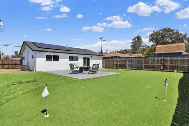 231 Cananea Street, Vista CA: https://media.crmls.org/mediaz/922f943f-6460-49ad-b352-e5cf1c31b448.jpg