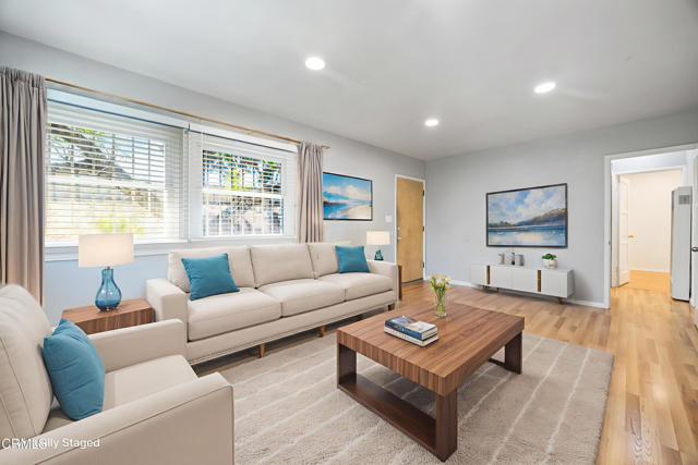 1268 Mentone Avenue, Pasadena CA: https://media.crmls.org/mediaz/9230832e-f872-4cff-b3d5-dc072d856863.jpg