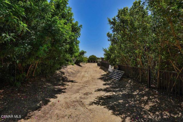 314 Anacapa Drive, Camarillo CA: https://media.crmls.org/mediaz/923183ca-b3c1-4772-8c11-5d90d30356d1.jpg