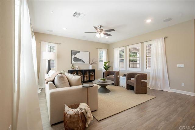 Detail Gallery Image 5 of 51 For 21644 Long Trot Dr, Escondido,  CA 92029 - 4 Beds | 3 Baths