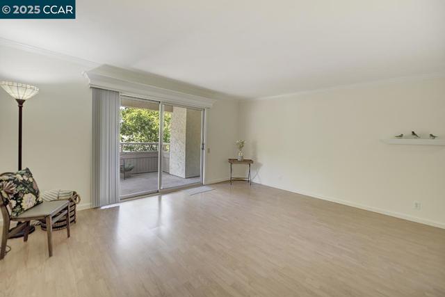 4033 Terra Granada Dr, Walnut Creek CA: https://media.crmls.org/mediaz/92334fe2-5fb2-484e-907b-6421a15ccb4e.jpg