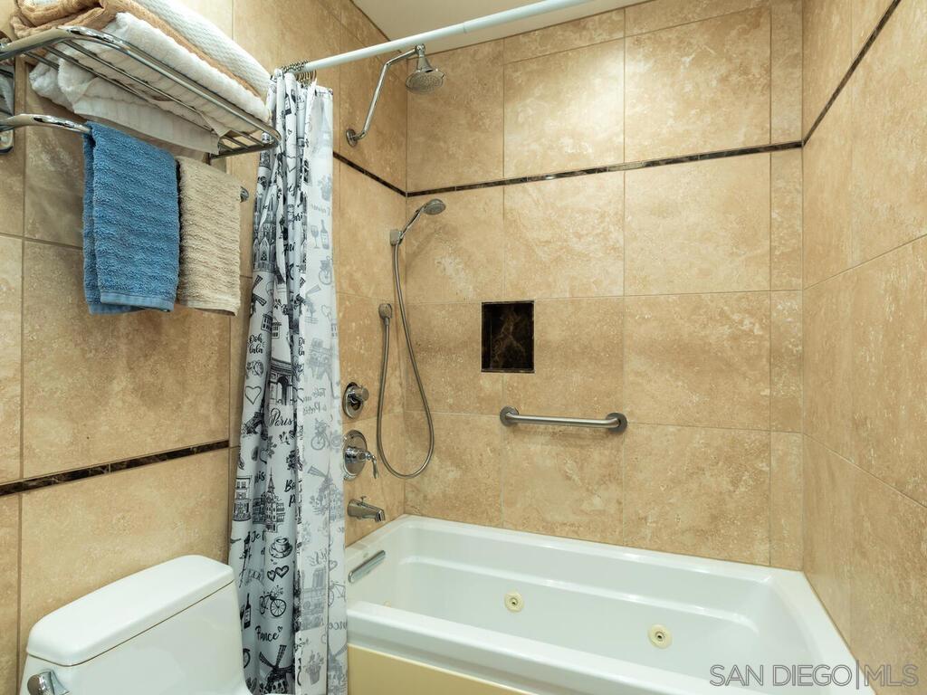 MLS #250041412SD image #36