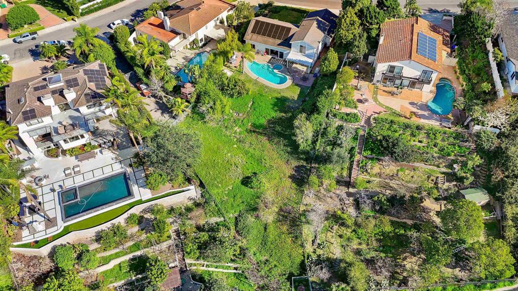 2518 Unicornio Street - photo 10