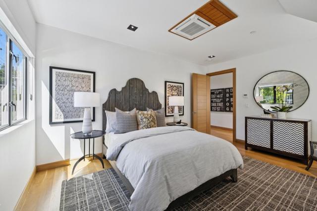 33 Highland Avenue, Burlingame CA: https://media.crmls.org/mediaz/9234cf45-72bf-4134-8e2f-3efd0faaf07d.jpg