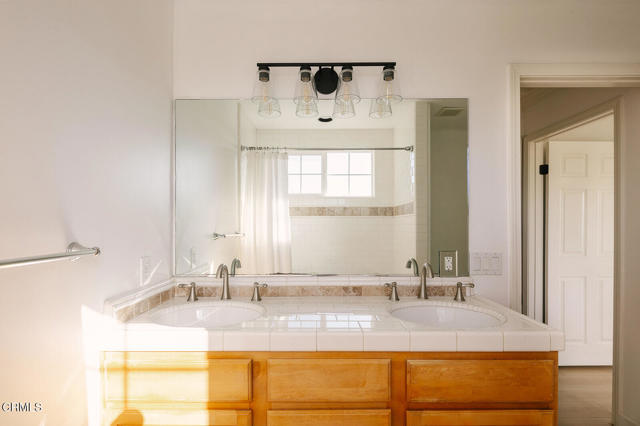 Detail Gallery Image 48 of 74 For 2409 Olive Ave, La Crescenta,  CA 91214 - 4 Beds | 4 Baths