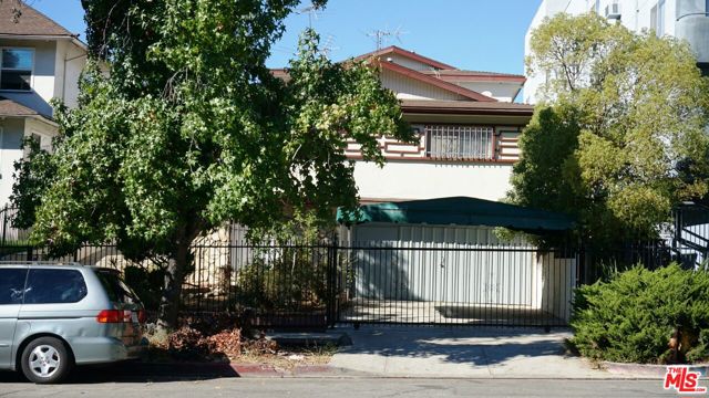 837 Berendo Street, Los Angeles, California 90005, ,Multi-Family,For Sale,Berendo,24429569