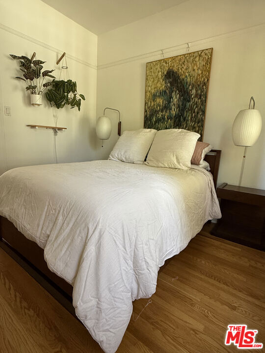 437 S Avenue 20, Los Angeles CA: https://media.crmls.org/mediaz/92377916-5fd0-4631-addc-1fbab9bd0c88.jpg